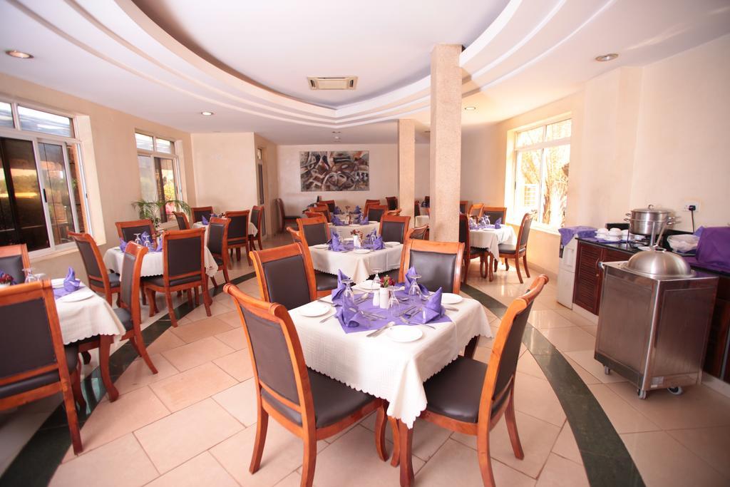 City Royal Resort Hotel Kyambogo (Kampala) Exterior foto