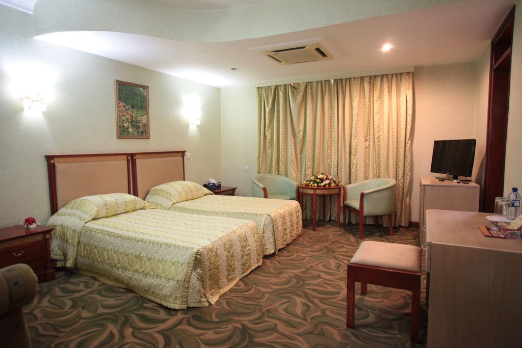 City Royal Resort Hotel Kyambogo (Kampala) Quarto foto