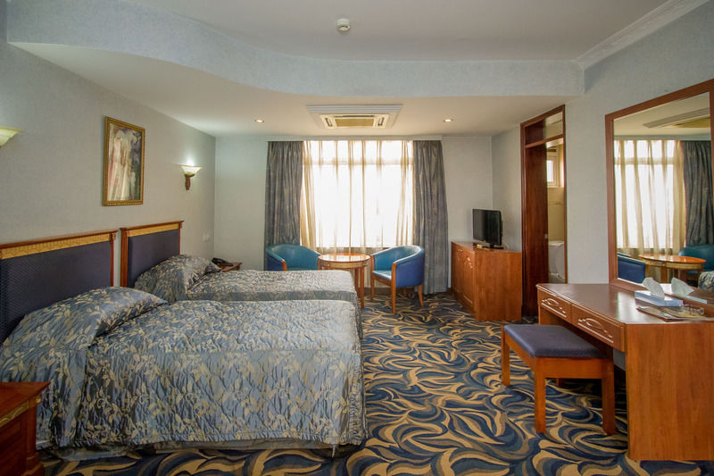 City Royal Resort Hotel Kyambogo (Kampala) Exterior foto
