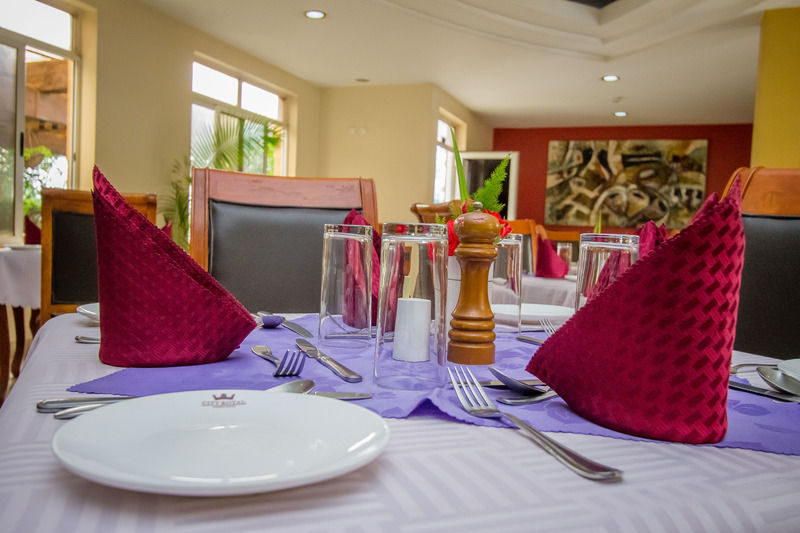 City Royal Resort Hotel Kyambogo (Kampala) Exterior foto